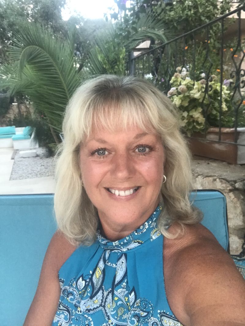 Debbie_65