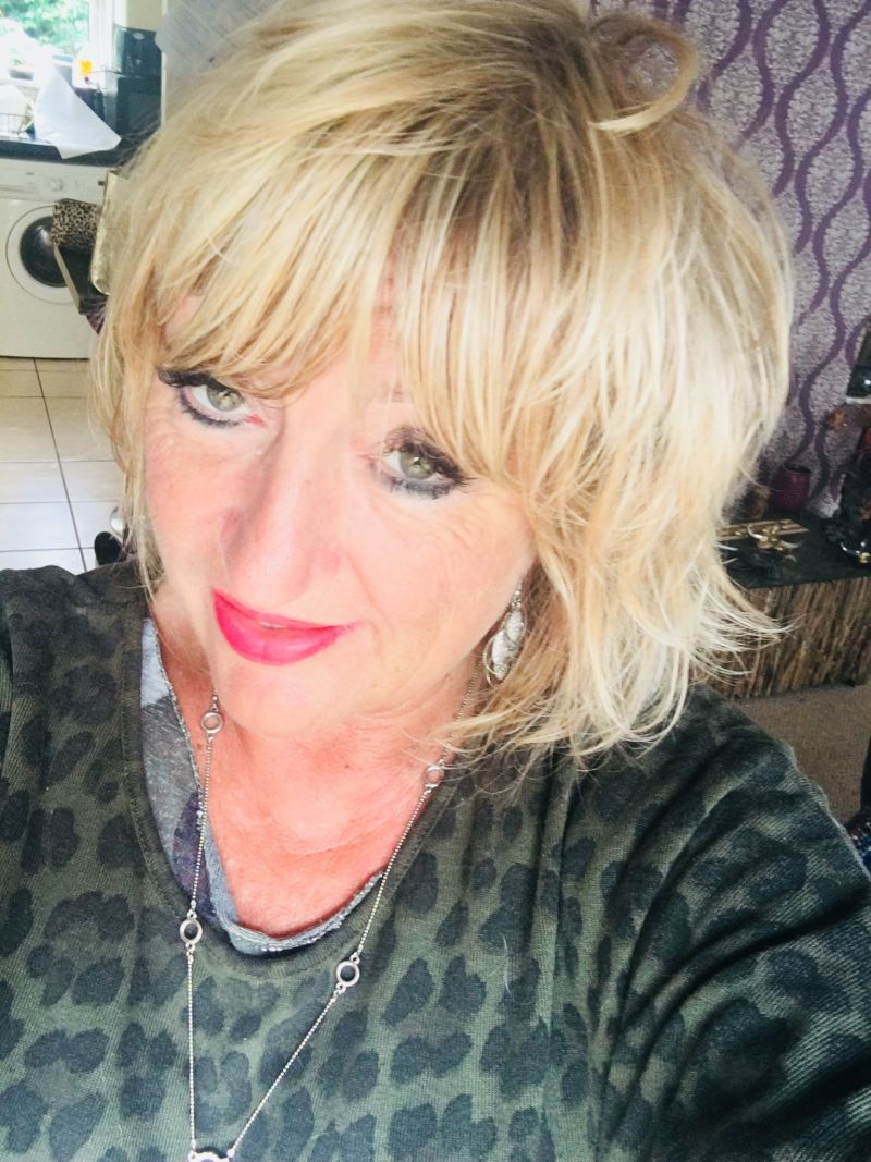 AtomicBlondie