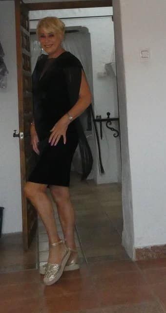 iamworth2looks