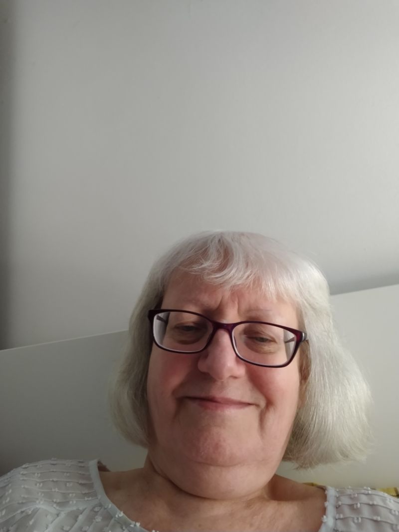 Julie007
