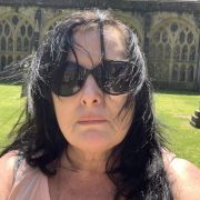 Lesley0702